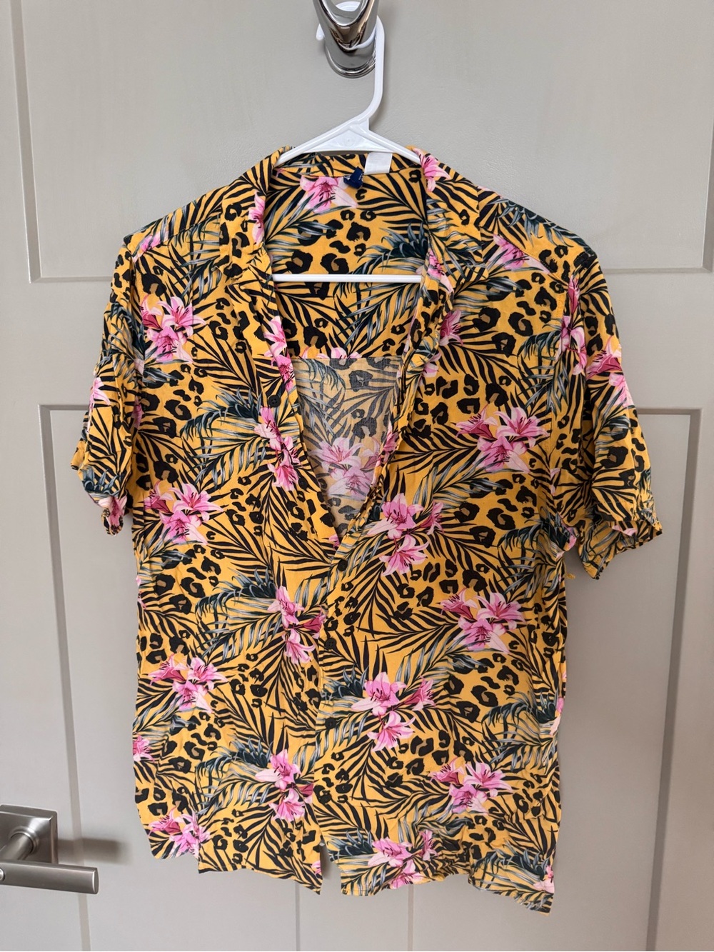 Divided Yellow Floral & Leopard Print Short-Sleeve Button Shirt